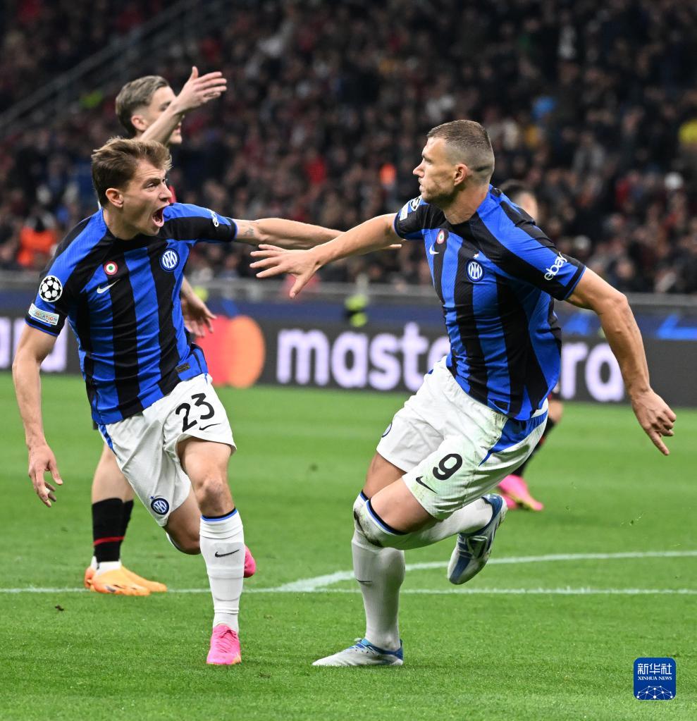 刘健：邵佳一做到了对每个人都公平，下班在路上也要思考问题