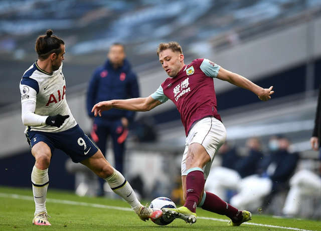 库尔图瓦：当下我肯定是最佳门将之一；没感觉更衣室关系不好