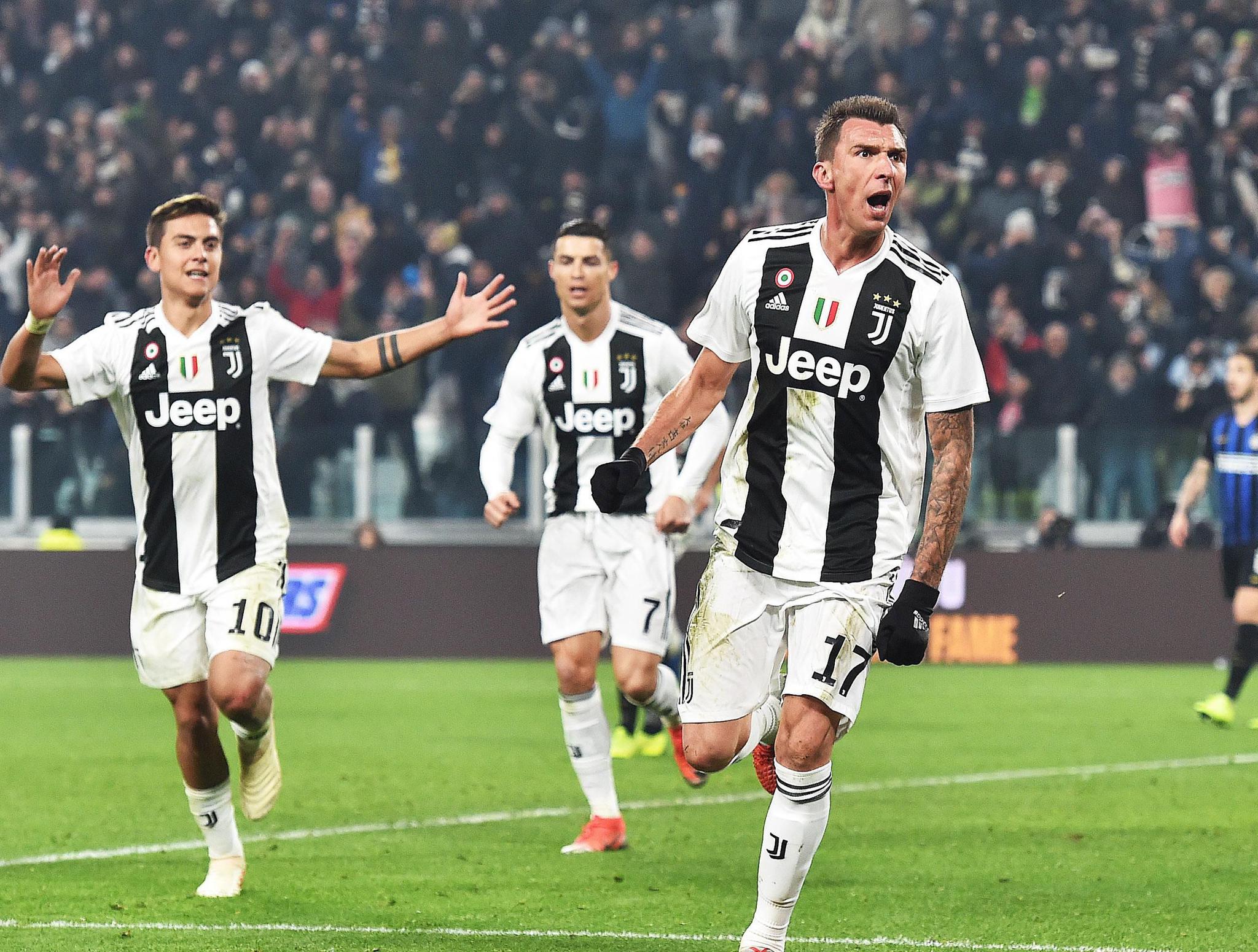 澳超官方：塔拉伊、萨拉斯当选10月／11月最佳教练／球员