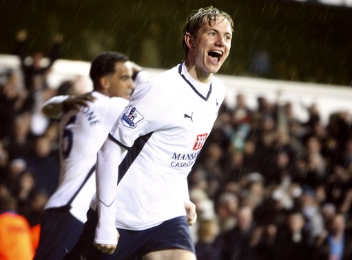 国安与河南合拍足协杯决赛宣传片：在传统足球赛中加入福瑞（国安与河南联合发布足协杯决赛宣传片：为传统足球赛注入福瑞）