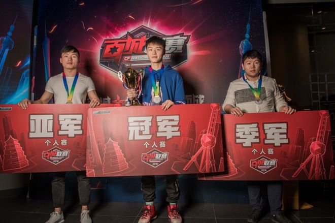 LNG Esports 官方： Scout 正式离队，成为自由球员！