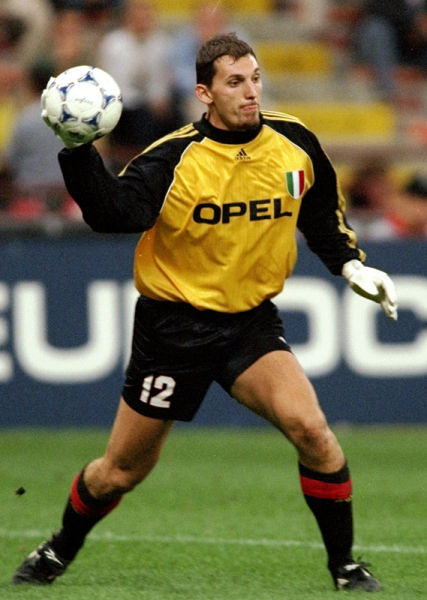 瓜帅执教千场里程碑大战利物浦 数据：曼城赢球（瓜帅千场里程碑战利物浦 数据显示曼城取胜）