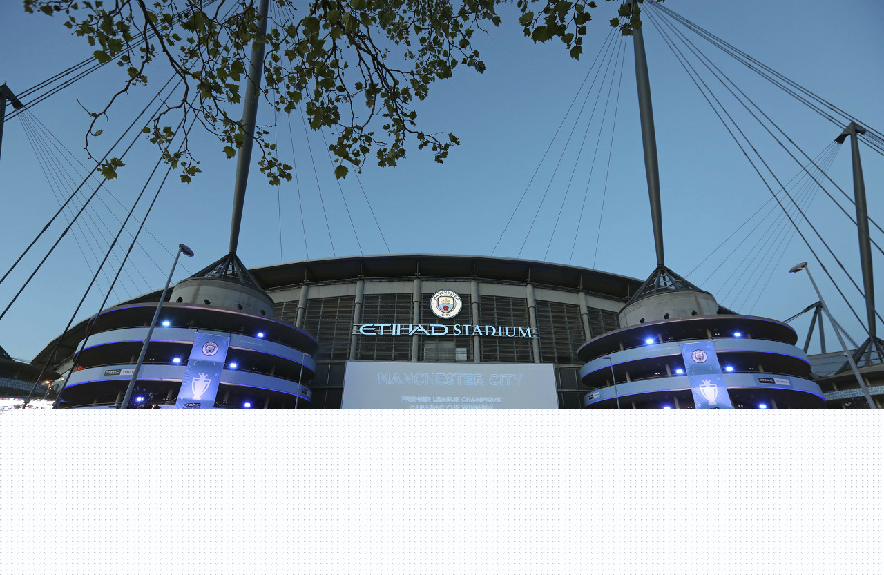 西甲半场：瓦莱拉劲射破门，埃尔切暂1-0赫罗纳（西甲半场战报：瓦莱拉远射建功，埃尔切暂以1-0领先赫罗纳）